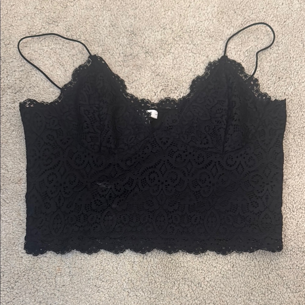 Black Lace Cropped Cami Top